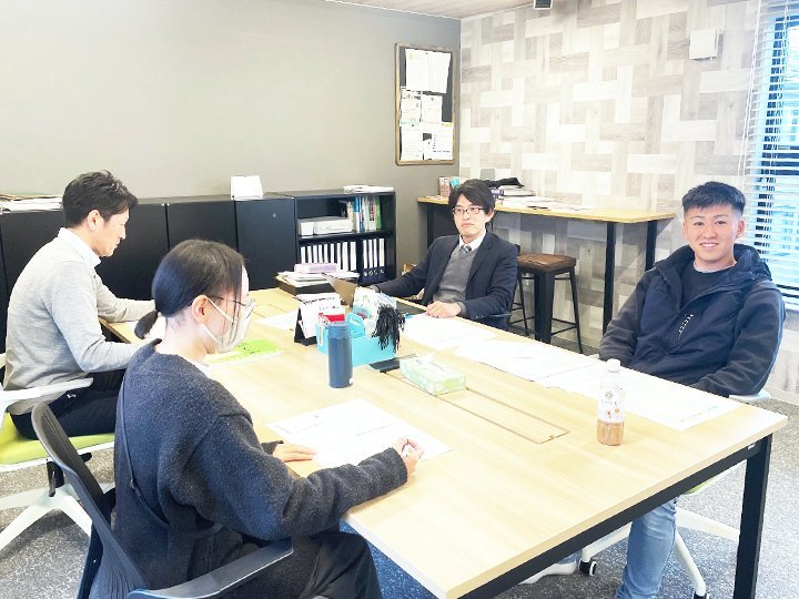 エルム室内(株)の様子